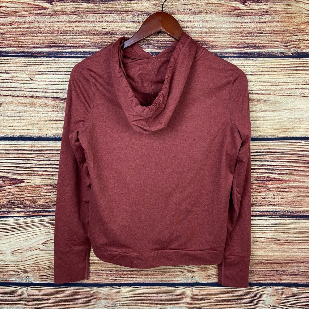 Vuori Currant Heather Halo Essential Hoodie - Picture 9 of 9